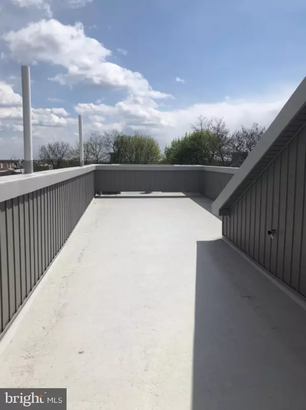 Philadelphia, PA 19122,2120 N FRANKLIN ST