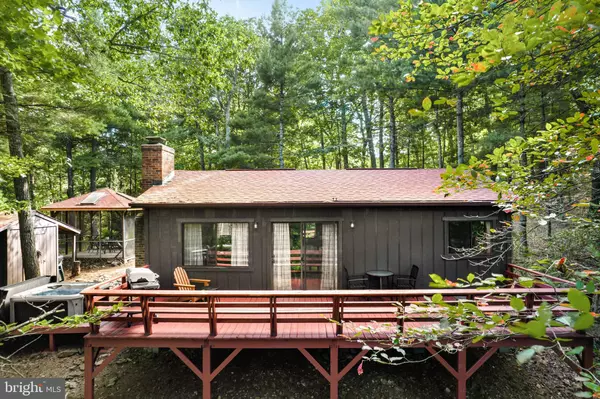 Mount Jackson, VA 22842,236 JUDD LN