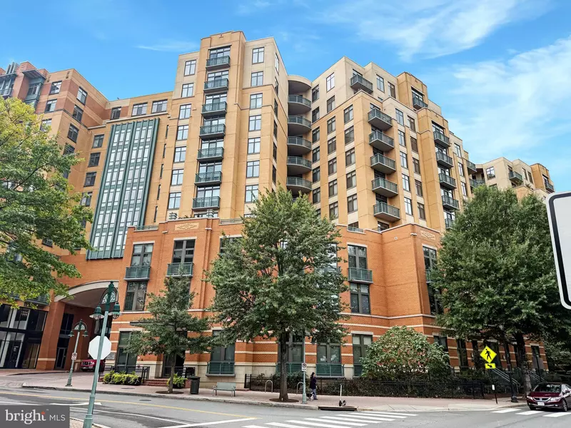 2720 S ARLINGTON MILL DR #710, Arlington, VA 22206