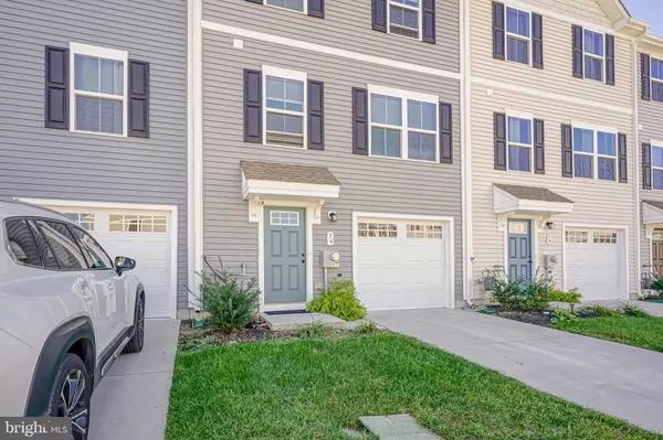 Clementon, NJ 08021,56 ROWAND WAY E