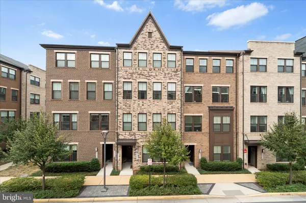 Sterling, VA 20166,45206 LETTERMORE SQ