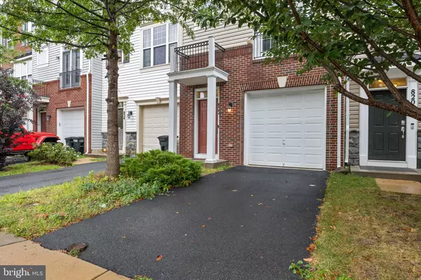 Purcellville, VA 20132,822 SAVILE ROW TER