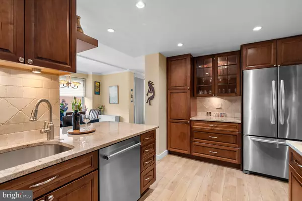 Chevy Chase, MD 20815,4515 WILLARD AVE #610S