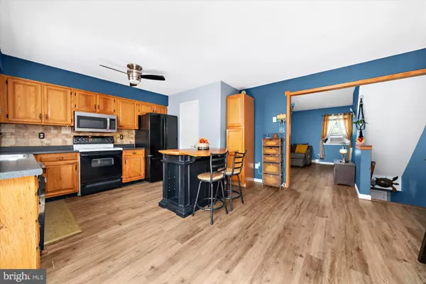 Schwenksville, PA 19473,4 BERGER LN