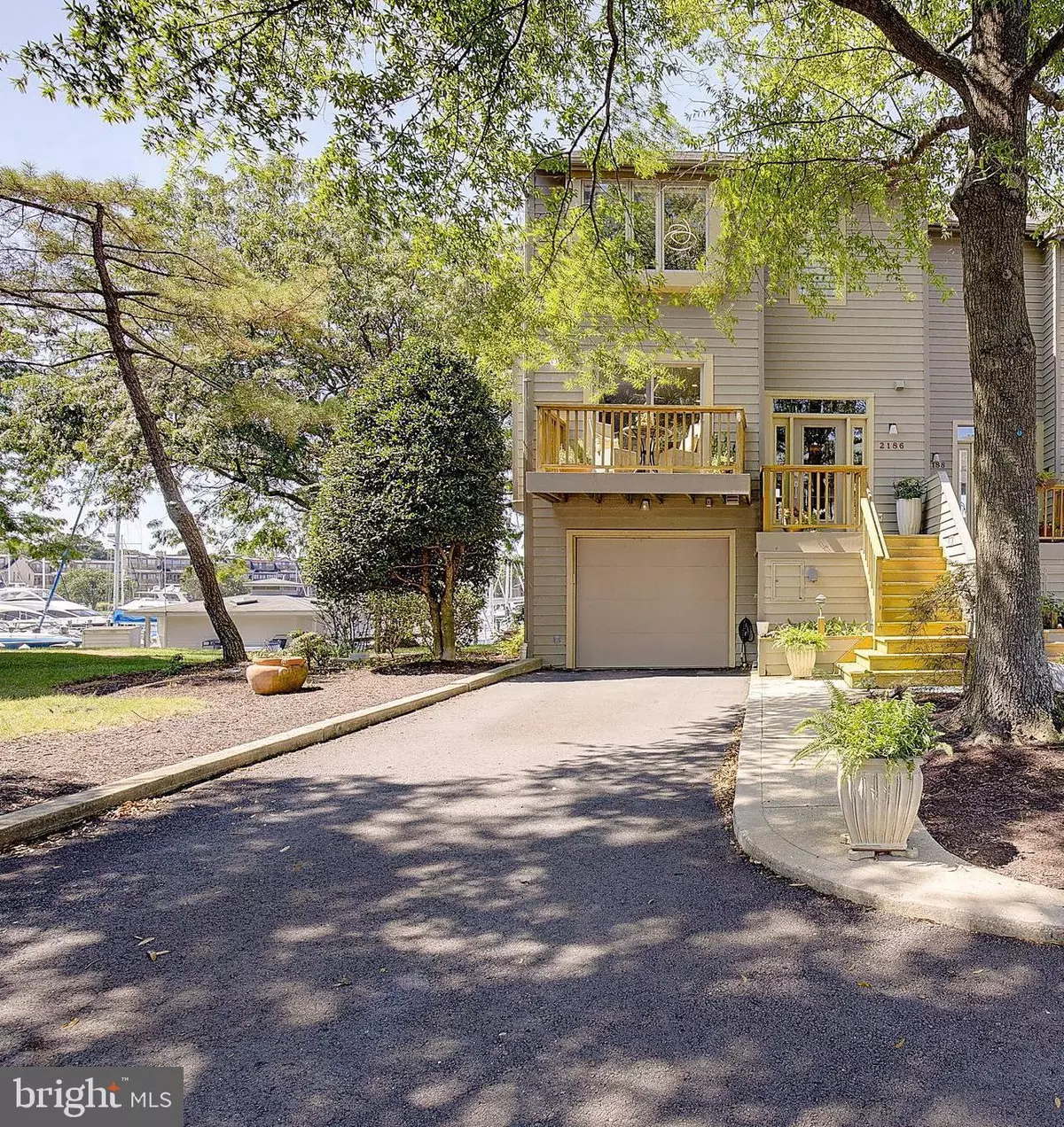 Annapolis, MD 21403,2186 CHESAPEAKE HARBOUR DR