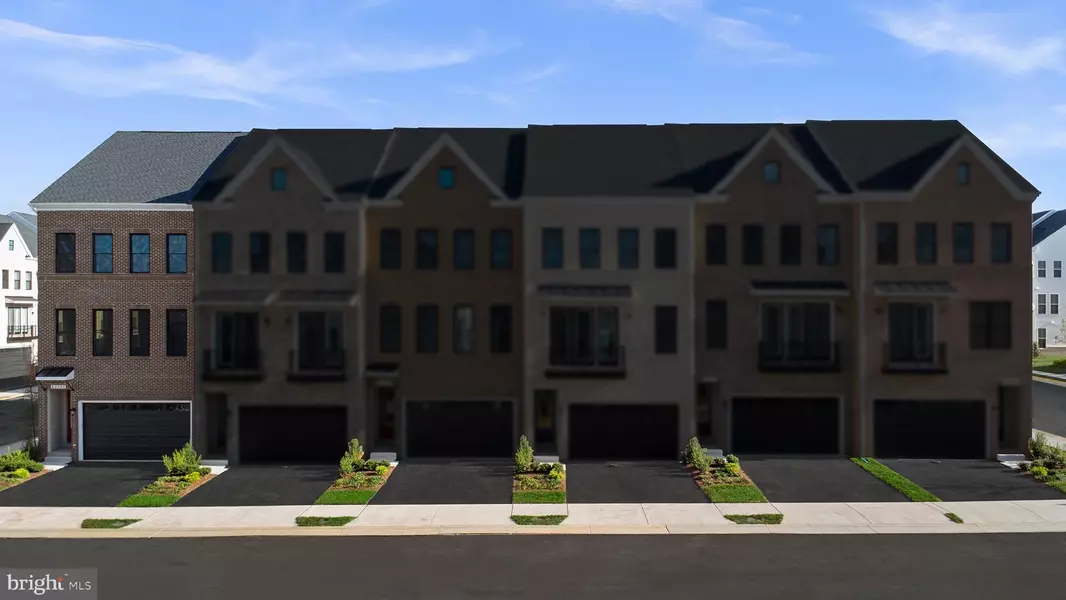 42129 PICASSO SQ, Ashburn, VA 20148