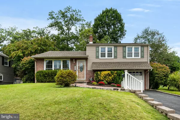 905 CATHERINE AVE, Woodlyn, PA 19094