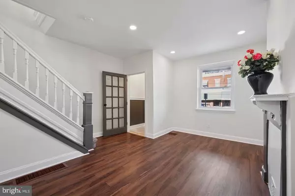 Philadelphia, PA 19151,1004 N 66TH ST