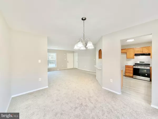 Mays Landing, NJ 08330,15 LOWELL ST