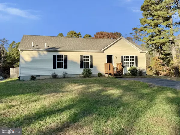 15 LOWELL ST, Mays Landing, NJ 08330