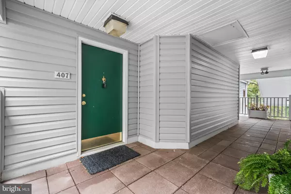 Arlington, VA 22201,2050 N CALVERT ST #407