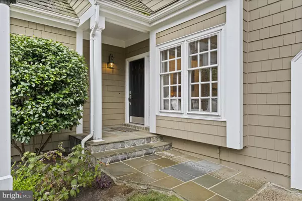 Reston, VA 20194,1247 LAMPLIGHTER WAY