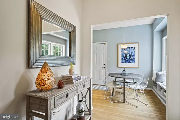 Reston, VA 20194,1247 LAMPLIGHTER WAY