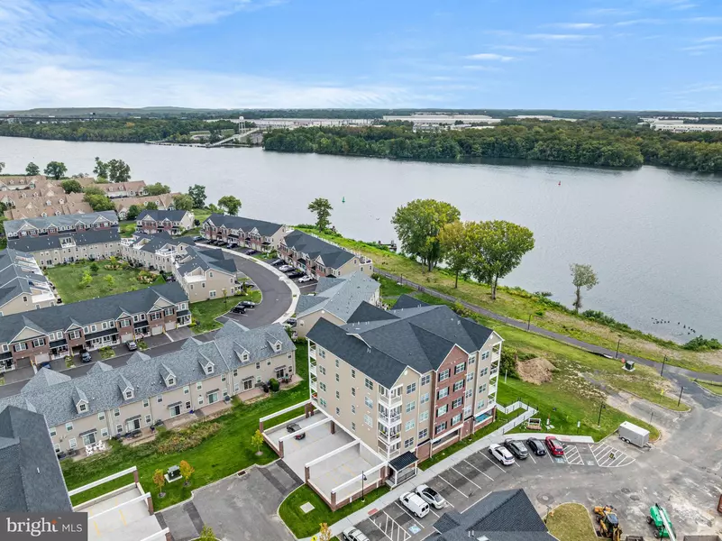 16442 RIVER VIEW DR, Bristol, PA 19007