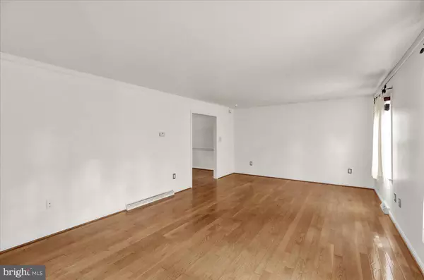 Lancaster, PA 17601,561 MILLCROSS RD