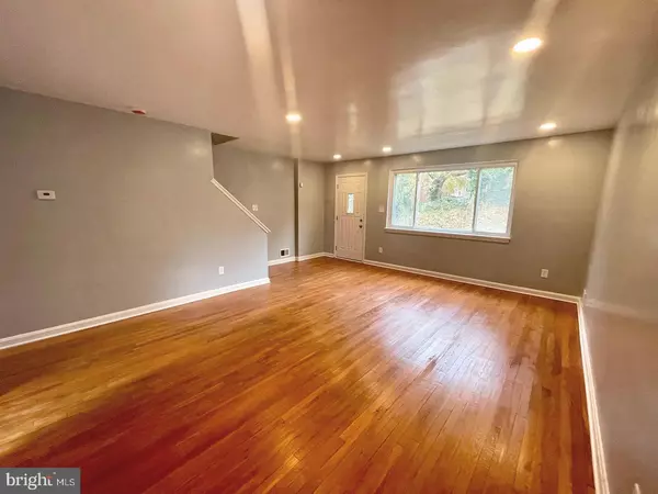 5028 ROSELD CT, Oxon Hill, MD 20745