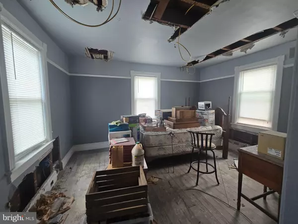 Morrisville, PA 19067,1 E MAPLE AVE