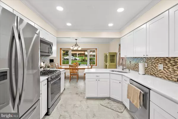 Annandale, VA 22003,8105 GALE ST