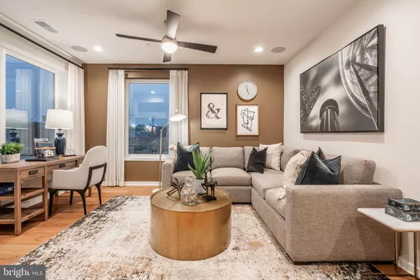 Philadelphia, PA 19125,3003 VICE ADMIRAL WAY #23B