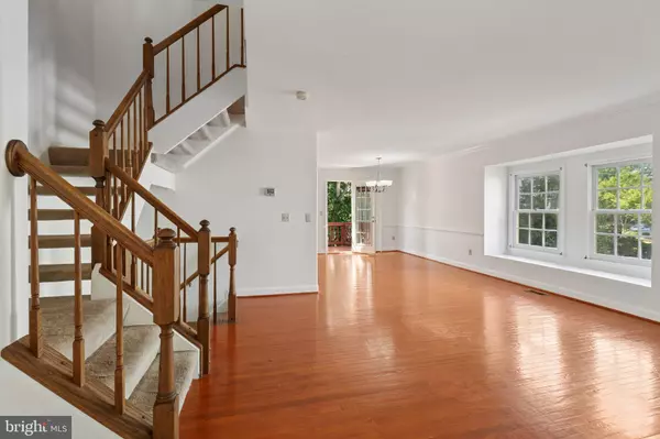 Fairfax, VA 22033,3930 VALLEY RIDGE DR