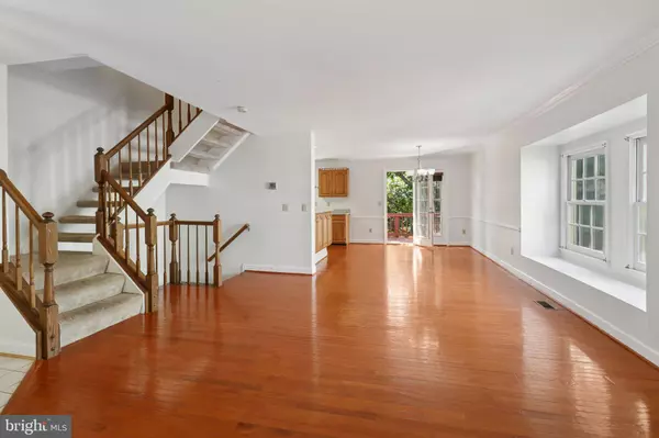 Fairfax, VA 22033,3930 VALLEY RIDGE DR