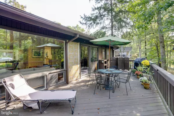 Annandale, VA 22003,4216 ELIZABETH LN