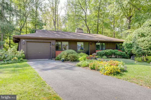 Annandale, VA 22003,4216 ELIZABETH LN