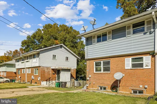 Capitol Heights, MD 20743,803 BOOKER DR