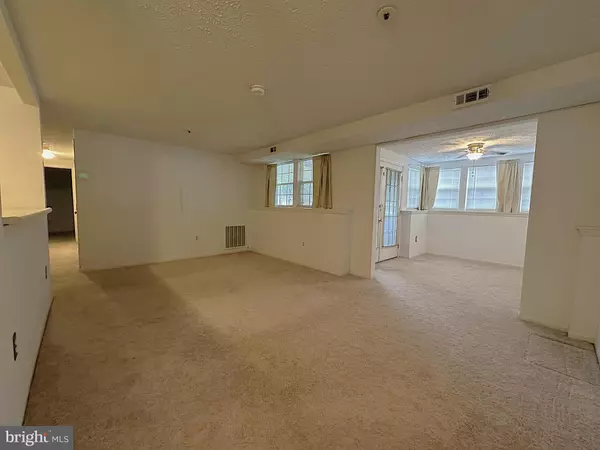 Edgewood, MD 21040,1302-D CLOVER VALLEY WAY #1302 D