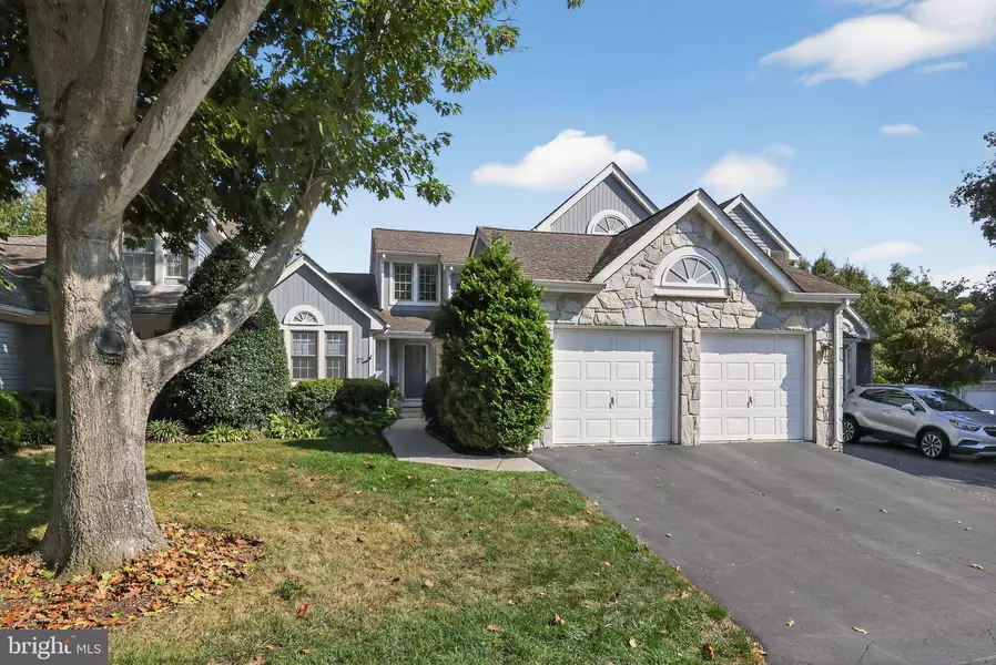 27 SOUTHAMPTON PARISH RD, Landenberg, PA 19350