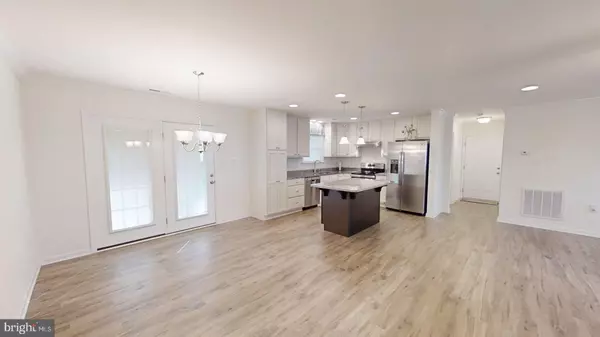 Martinsburg, WV 25404,636 AQUEDUCT AVE