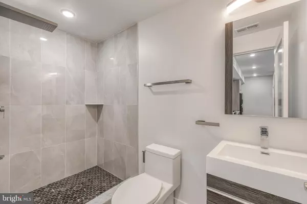 Philadelphia, PA 19122,1518 N 8TH ST #2