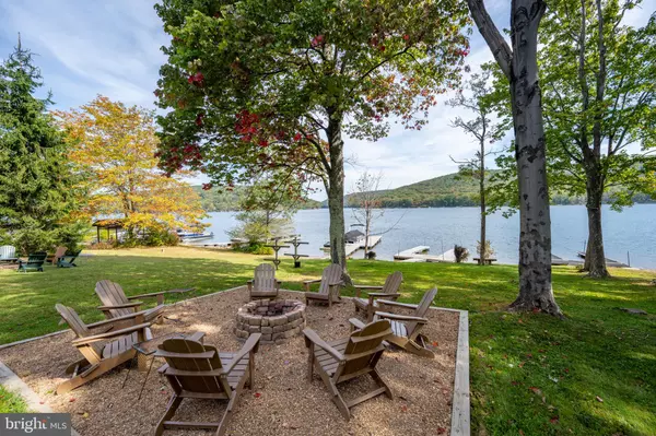 Oakland, MD 21550,20676 GARRETT HWY