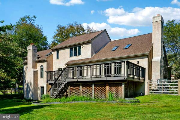 Media, PA 19063,4 E SPRING OAK CR