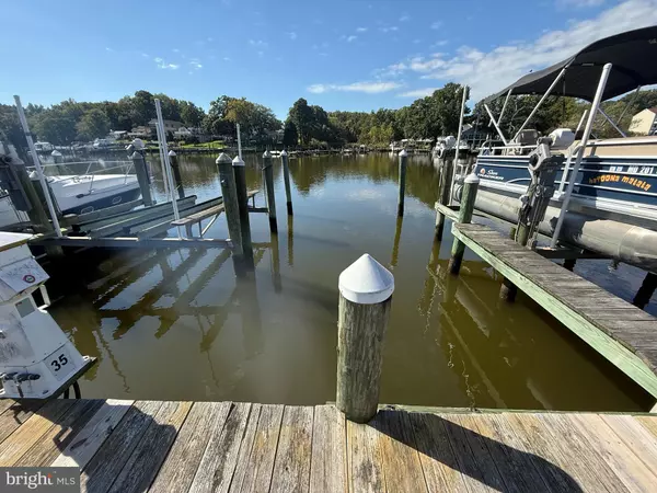 Essex, MD 21221,1907 KATHRYNS CT #1907