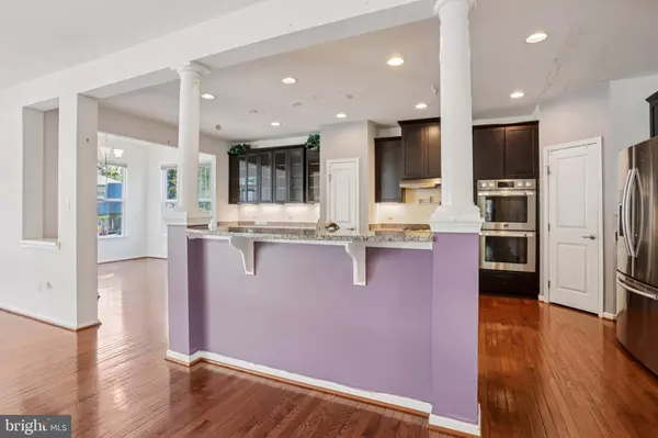 Cinnaminson, NJ 08077,5 OLMSTED LN