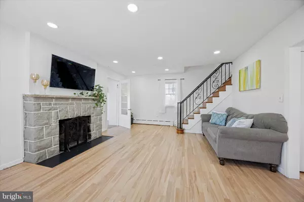 Upper Darby, PA 19082,217 WINDSOR AVE