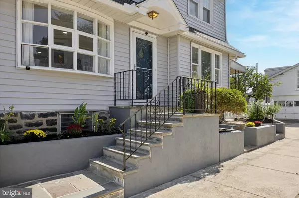 Upper Darby, PA 19082,217 WINDSOR AVE