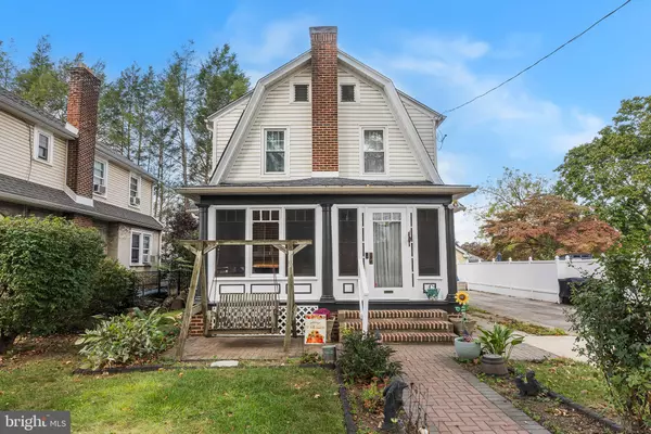 Ridley Park, PA 19078,211 W DUPONT ST