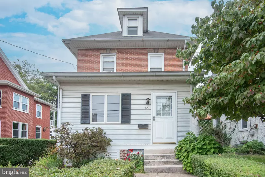 63 HILLSIDE AVE, Souderton, PA 18964