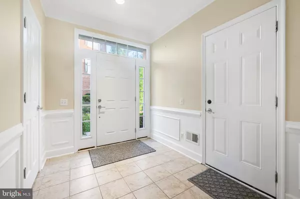 Woodbridge, VA 22191,14819 POTOMAC BRANCH DR