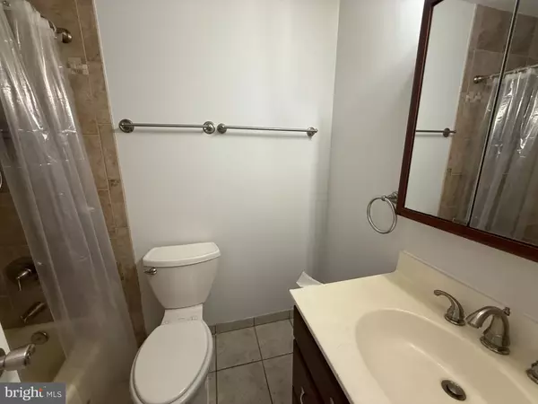 Woodbridge, VA 22192,11975 SHOREWOOD CT