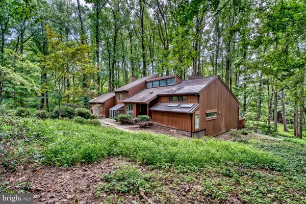 Lutherville Timonium, MD 21093,11403 LHASA LN