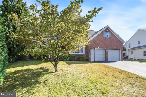 Palmyra, PA 17078,23 PIN OAK ST