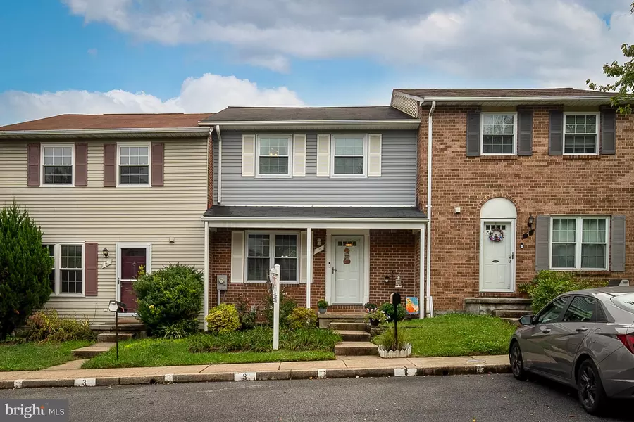 3 MCGRADY SQUARE, Catonsville, MD 21228