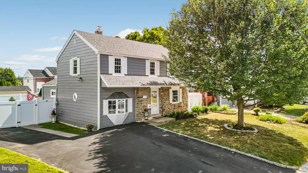 2238 CLAYTON RD, Morton, PA 19070