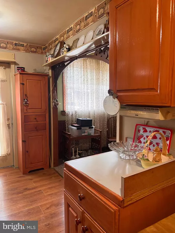 Philadelphia, PA 19135,6752 GILLESPIE ST