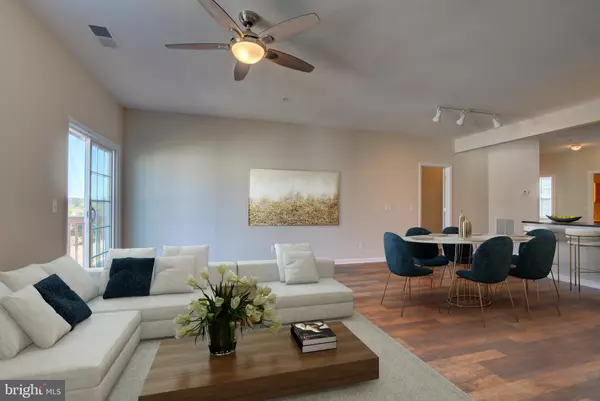 Aldie, VA 20105,24628 BYRNE MEADOW SQ #300