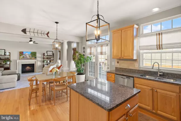 Manassas, VA 20111,8020 TOWERING OAK WAY