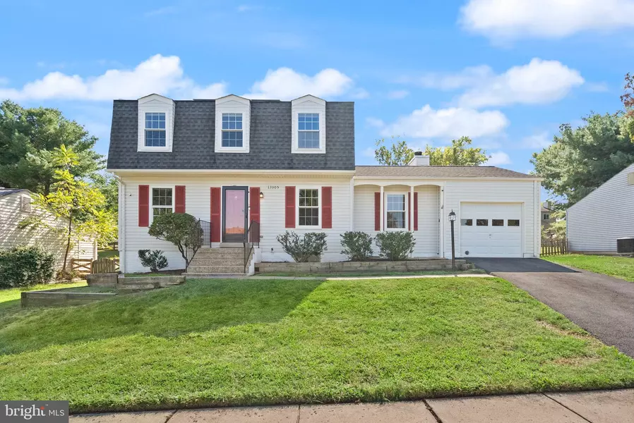 13305 HOLLINGER AVE, Fairfax, VA 22033